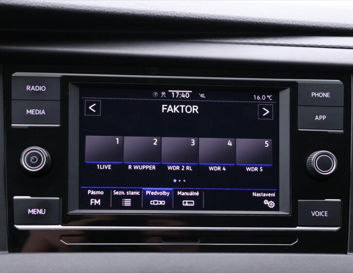 Volkswagen Transporter Kombi 2,0 l 81 kw