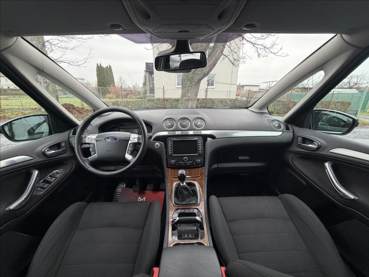 Ford S-MAX MPV 2,2 l 147 kw