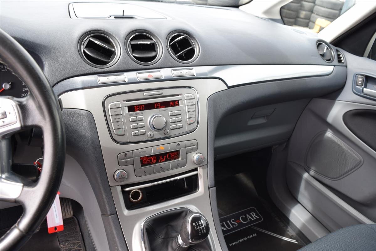 Ford Galaxy MPV 2,0 l 103 kw