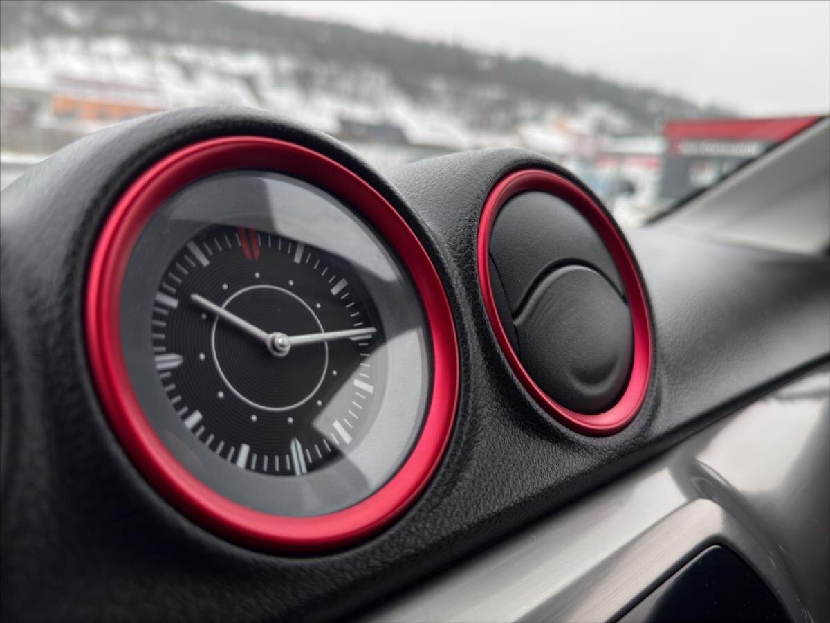 Suzuki Vitara SUV 1,4 l 103 kw