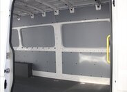 Volkswagen Crafter Skříň 2,0 l 103 kw