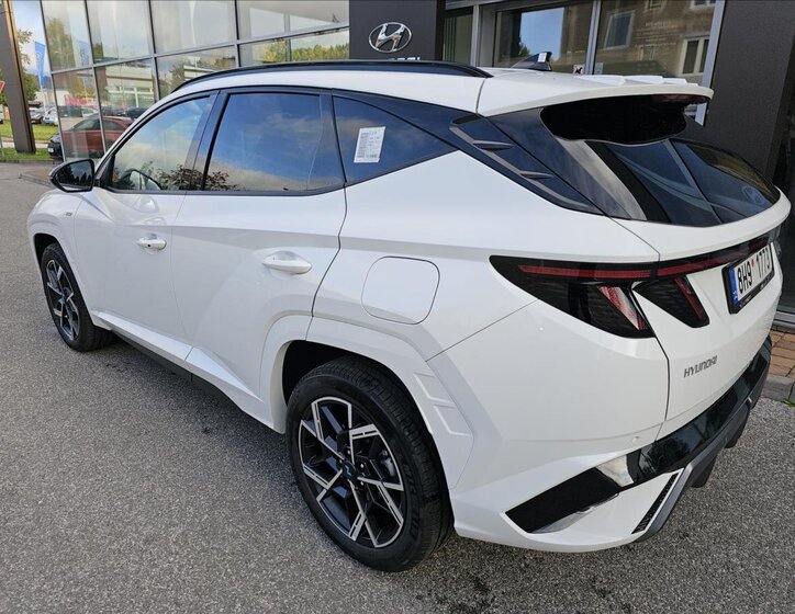 Hyundai Tucson SUV / Terénní 1,6 l 117 kw