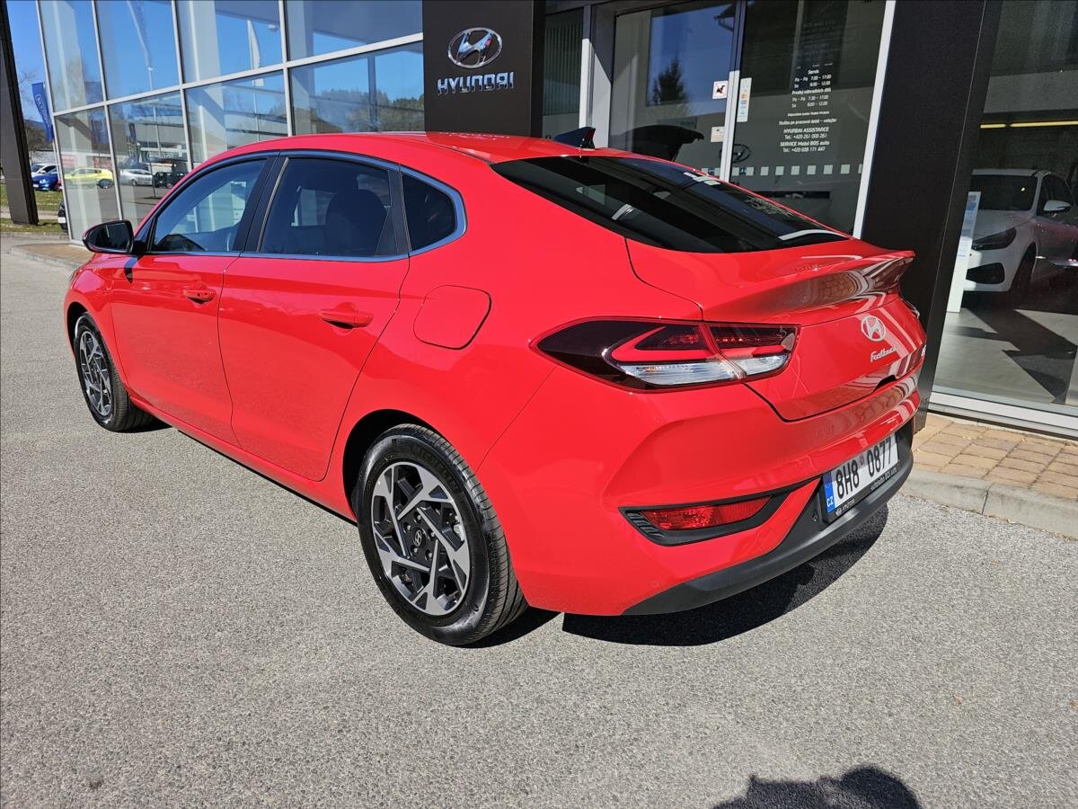 Hyundai i30 Liftback 998,0 73 kw