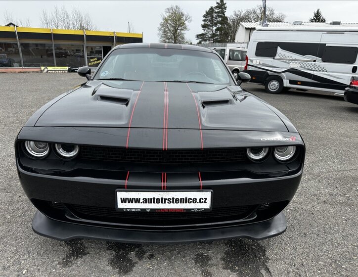 Dodge Challenger Kupé 5,7 l 277 kw