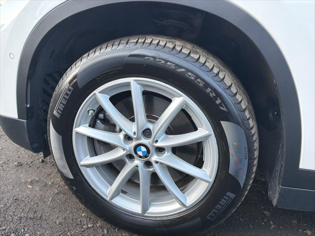 BMW X1 Kombi 2,0 l 141 kw