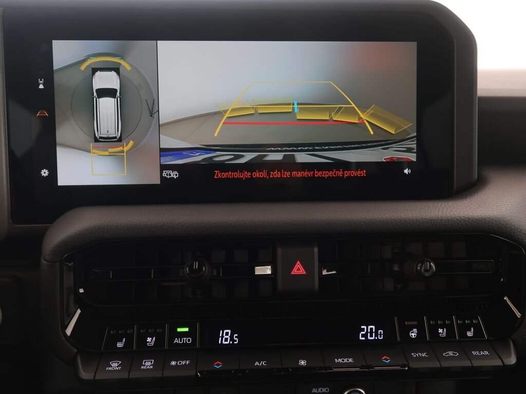 Toyota Land Cruiser SUV 2,8 l 151 kw