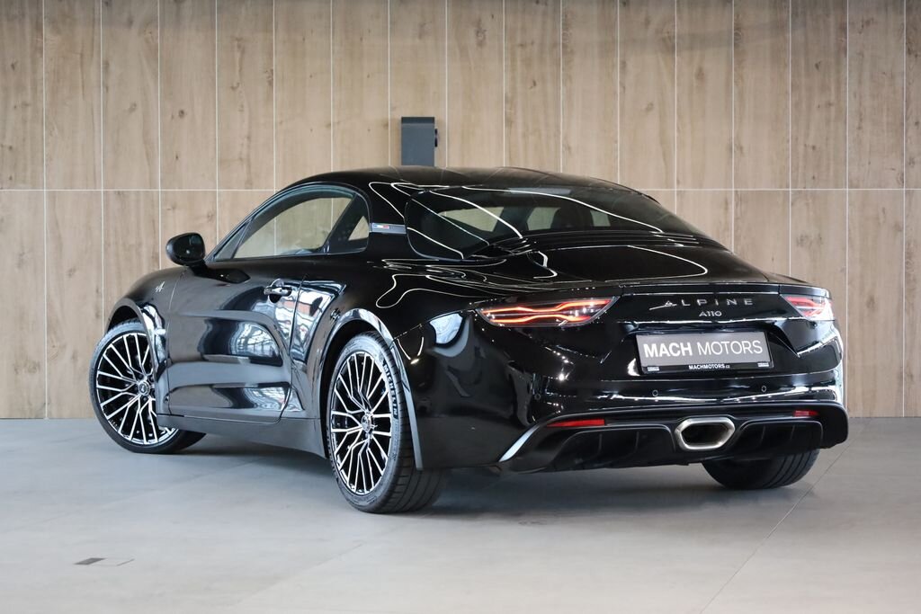 Ostatní Ostatní Kupé 1,8 l 185 kw