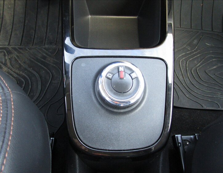 Dacia Spring Hatchback 0,0 48 kw