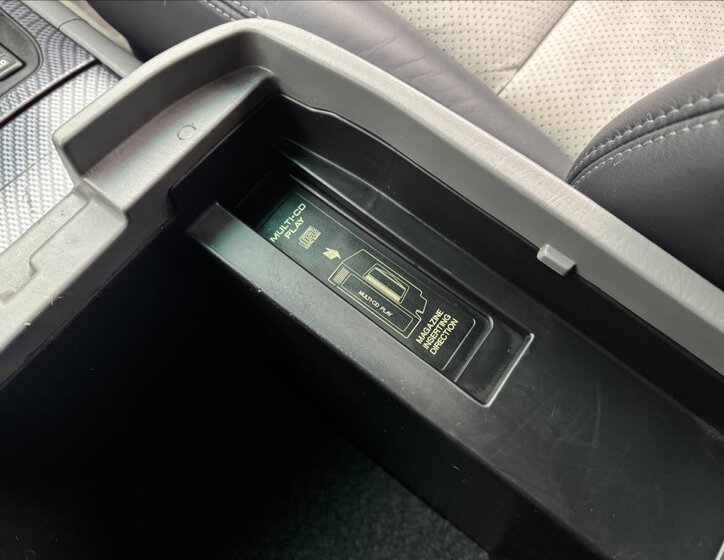 Toyota Land Cruiser SUV / Terénní 4,2 l 150 kw