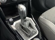 Volkswagen T-Roc SUV / Terénní 2,0 l 221 kw