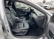 Mercedes-Benz GLA Hatchback 1,6 l 115 kw