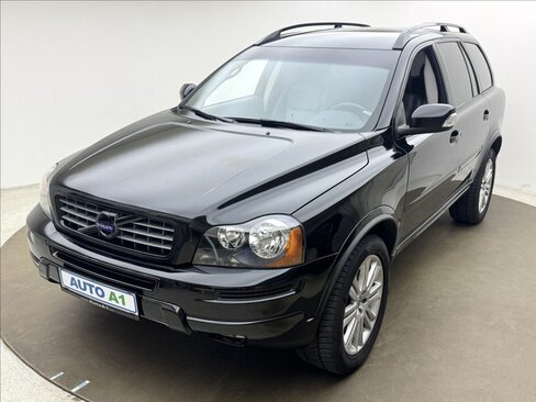 Volvo XC90 SUV / Terénní 3,2 l 179 kw