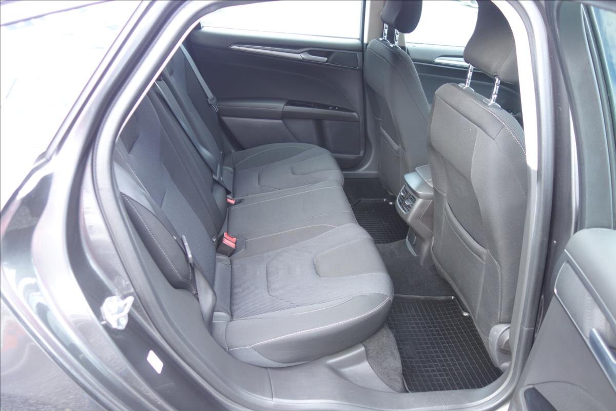 Ford Mondeo Liftback 2,0 l 110 kw