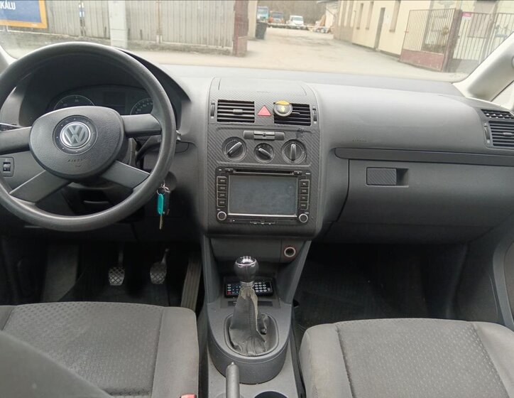 Volkswagen Touran MPV 1,9 l 66 kw