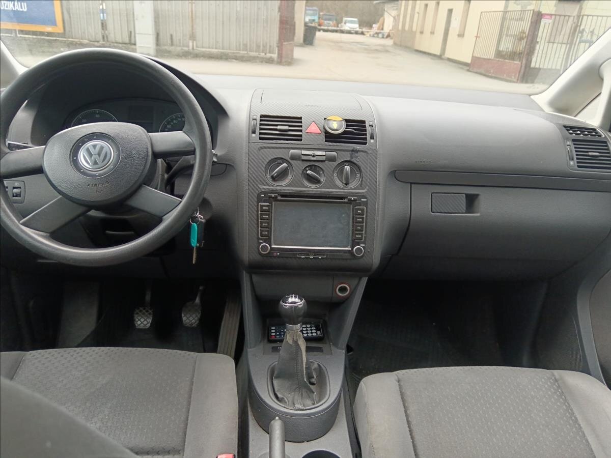 Volkswagen Touran MPV 1,9 l 66 kw