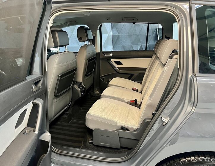 Volkswagen Touran Ostatní 2,0 l 110 kw