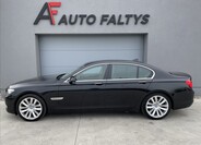 BMW Řada 7 6