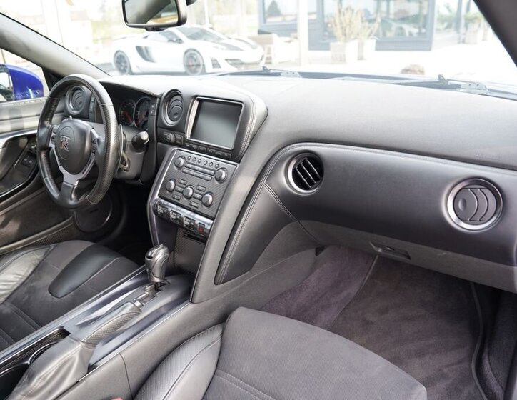 Nissan GT-R Kupé 3,8 l 450 kw