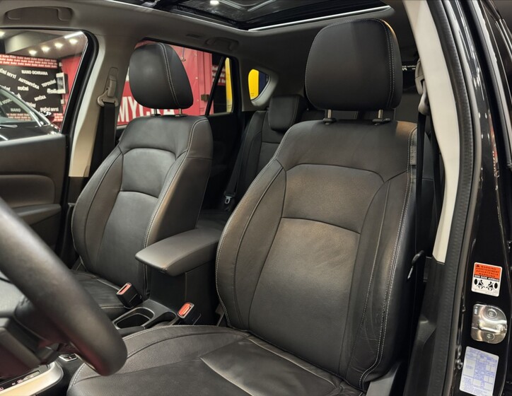 Suzuki SX4 S-Cross 29