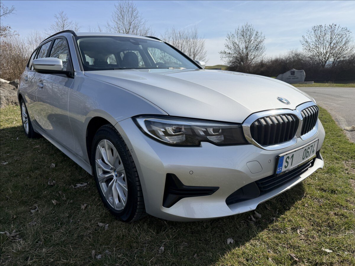 BMW Řada 3 Kombi 2,0 l 120 kw