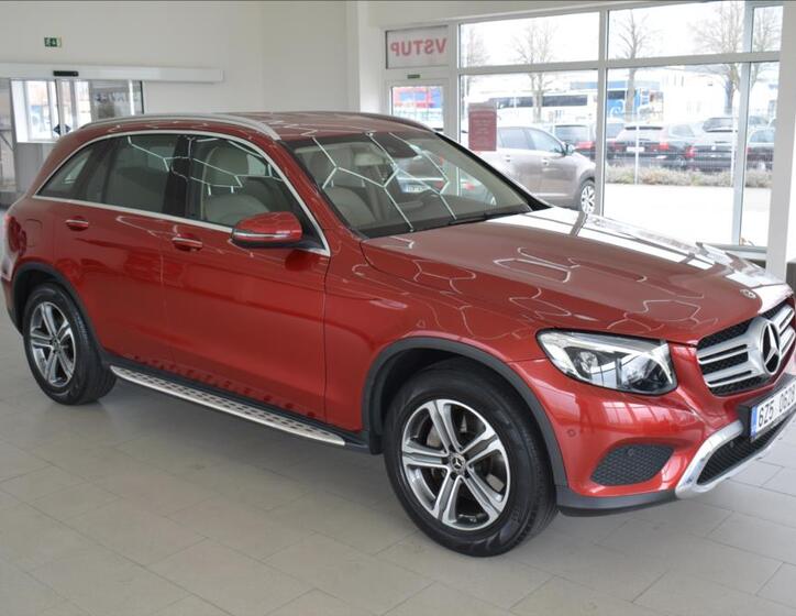 Mercedes-Benz GLC 3