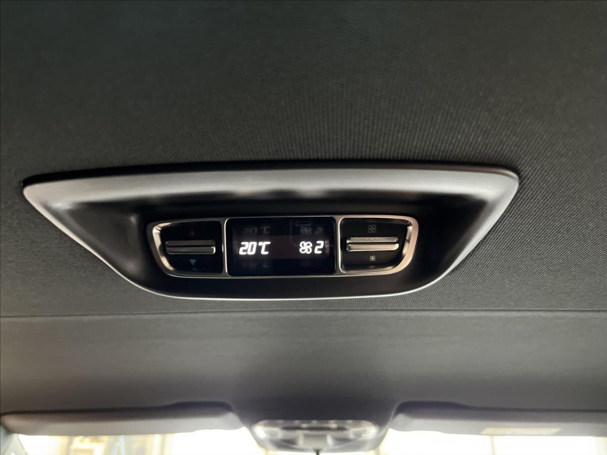 Mercedes-Benz Třídy V MPV 2,0 l 174 kw