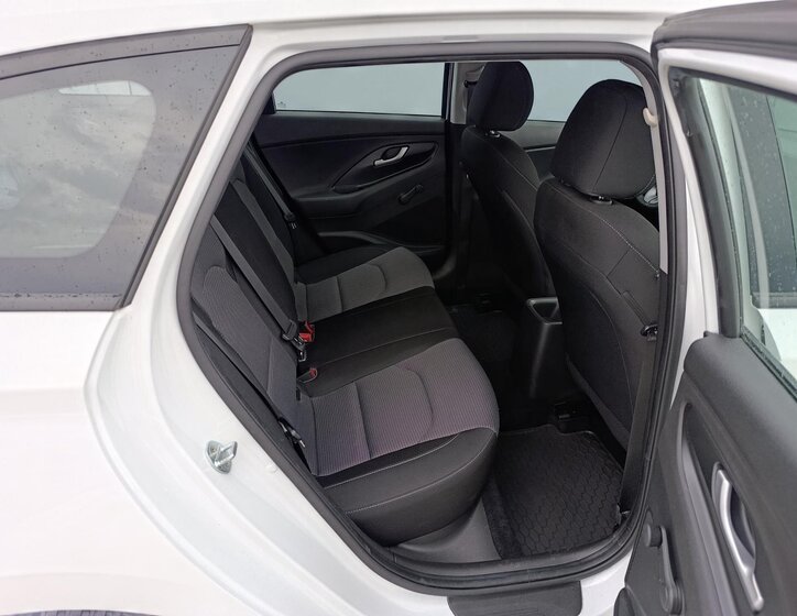 Hyundai i30 Kombi 1,4 l 73 kw