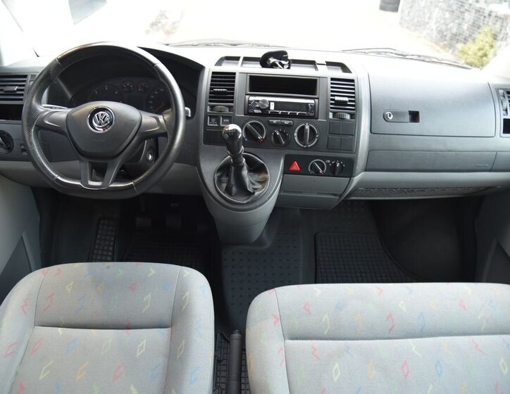 Volkswagen Transporter 23
