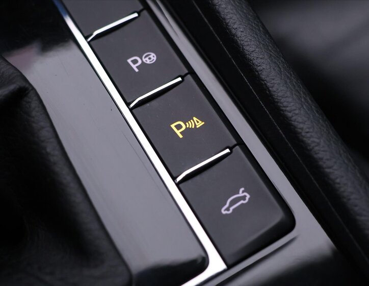 Škoda Superb Liftback 2,0 l 140 kw