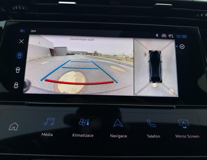 Peugeot 408 Liftback 1,2 l 96 kw