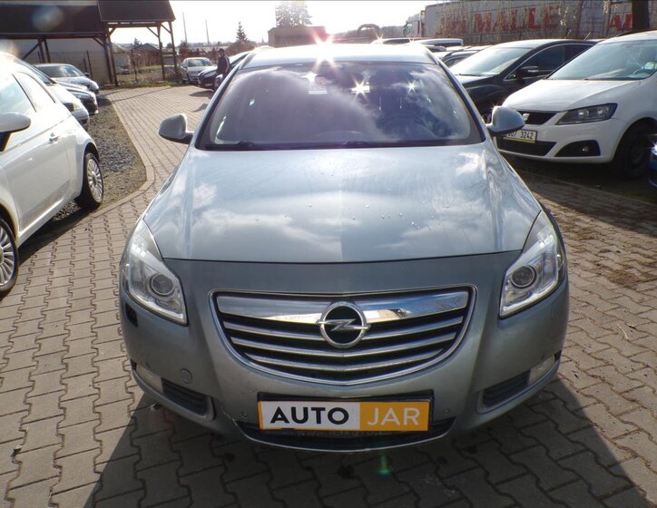 Opel Insignia Kombi 2,0 l 118 kw