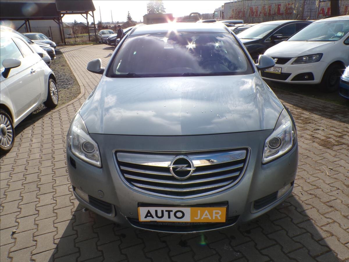 Opel Insignia Kombi 2,0 l 118 kw
