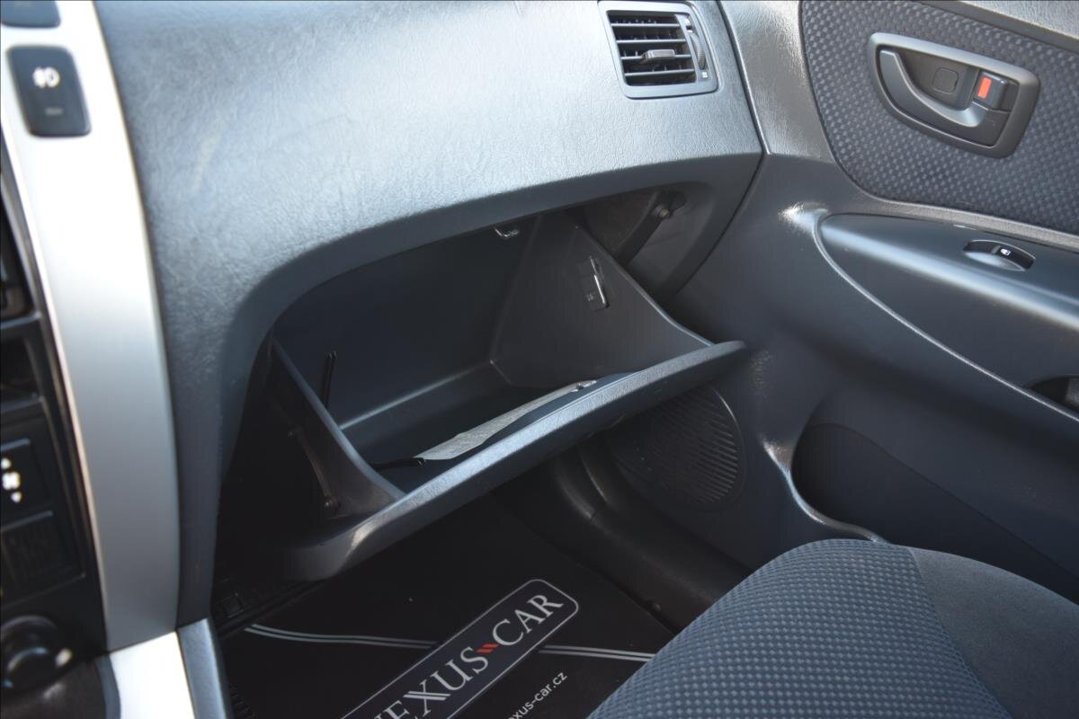 Hyundai Tucson SUV 2,0 l 104 kw