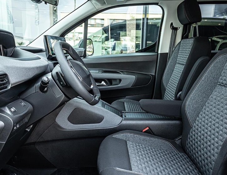 Peugeot Rifter MPV 1,5 l 96 kw