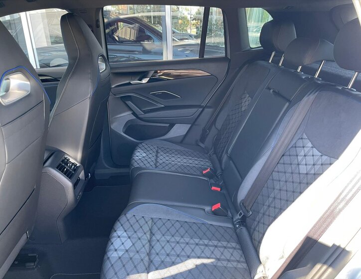 Volkswagen Tiguan SUV / Terénní 1,5 l 150 kw