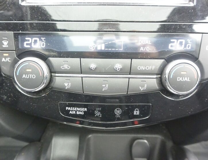 Nissan Qashqai SUV / Terénní 1,2 l 85 kw