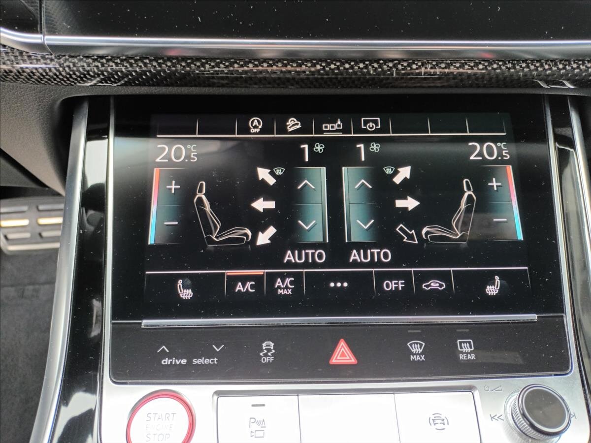 Audi SQ8 SUV / Terénní 4,0 l 320 kw