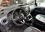Mercedes-Benz Vito 10
