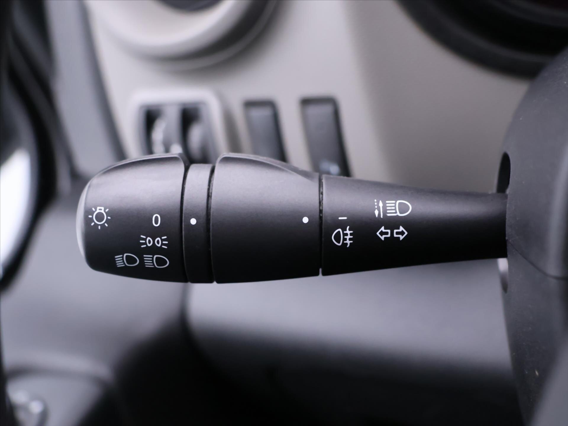 Renault Trafic Skříň 1,6 l 88 kw