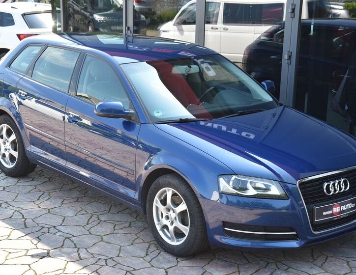 Audi A3 1