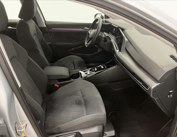 Volkswagen Golf Kombi 1,5 l 110 kw