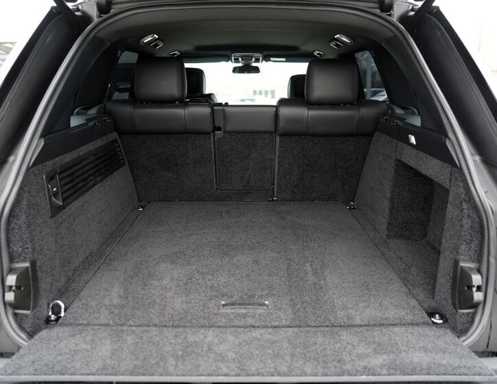 Land Rover Range Rover SUV 3,0 l 190 kw