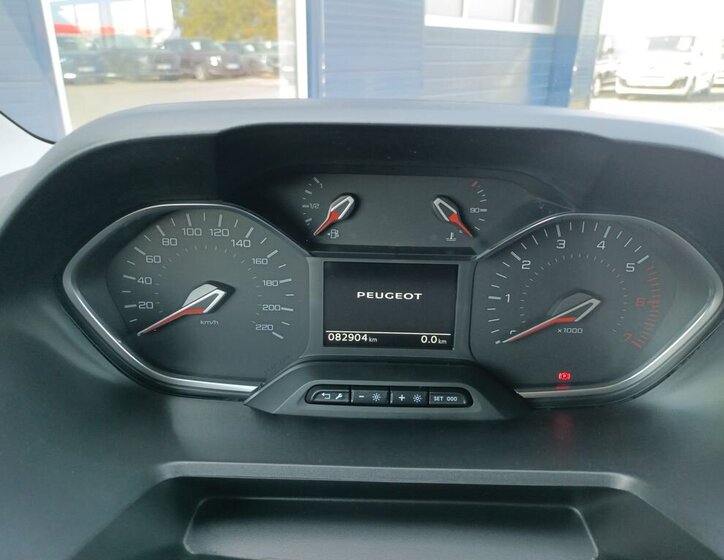 Peugeot Rifter MPV 1,5 l 75 kw