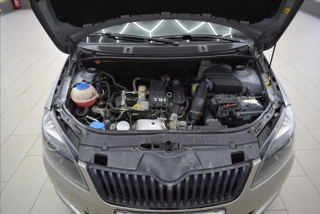 Škoda Roomster MPV 1,2 l 77 kw