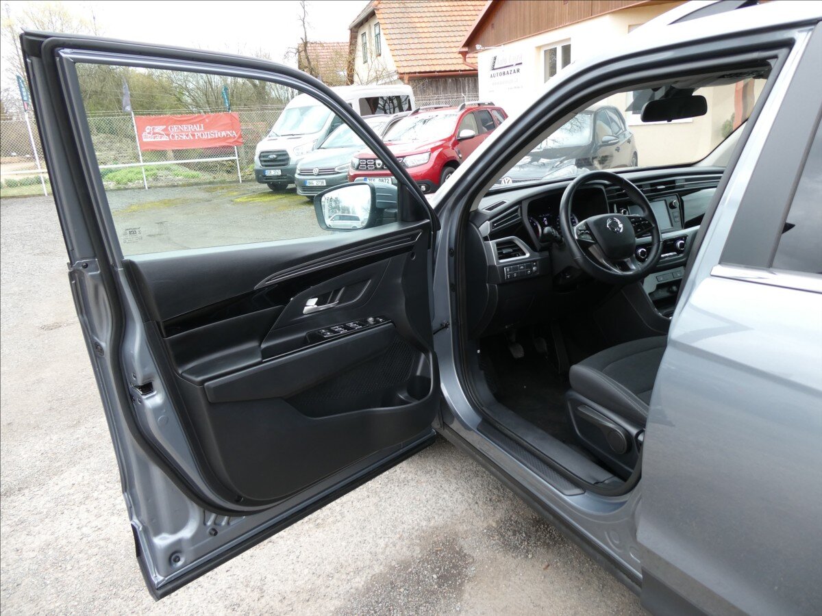 SsangYong Korando SUV / Terénní 1,5 l 120 kw