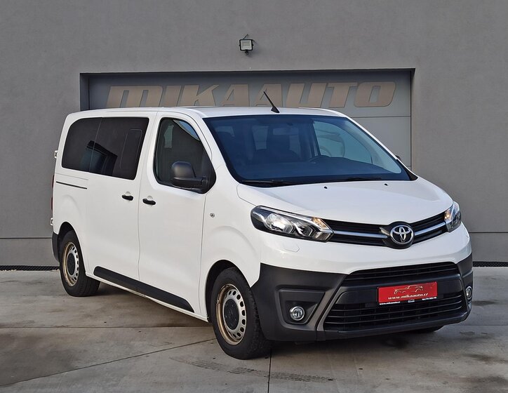 Toyota ProAce Verso 3