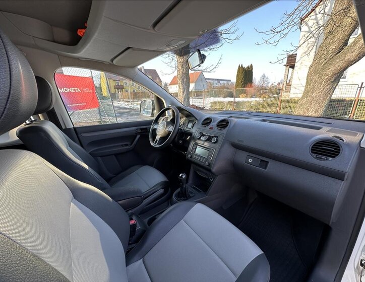 Volkswagen Caddy Kombi 1,6 l 75 kw