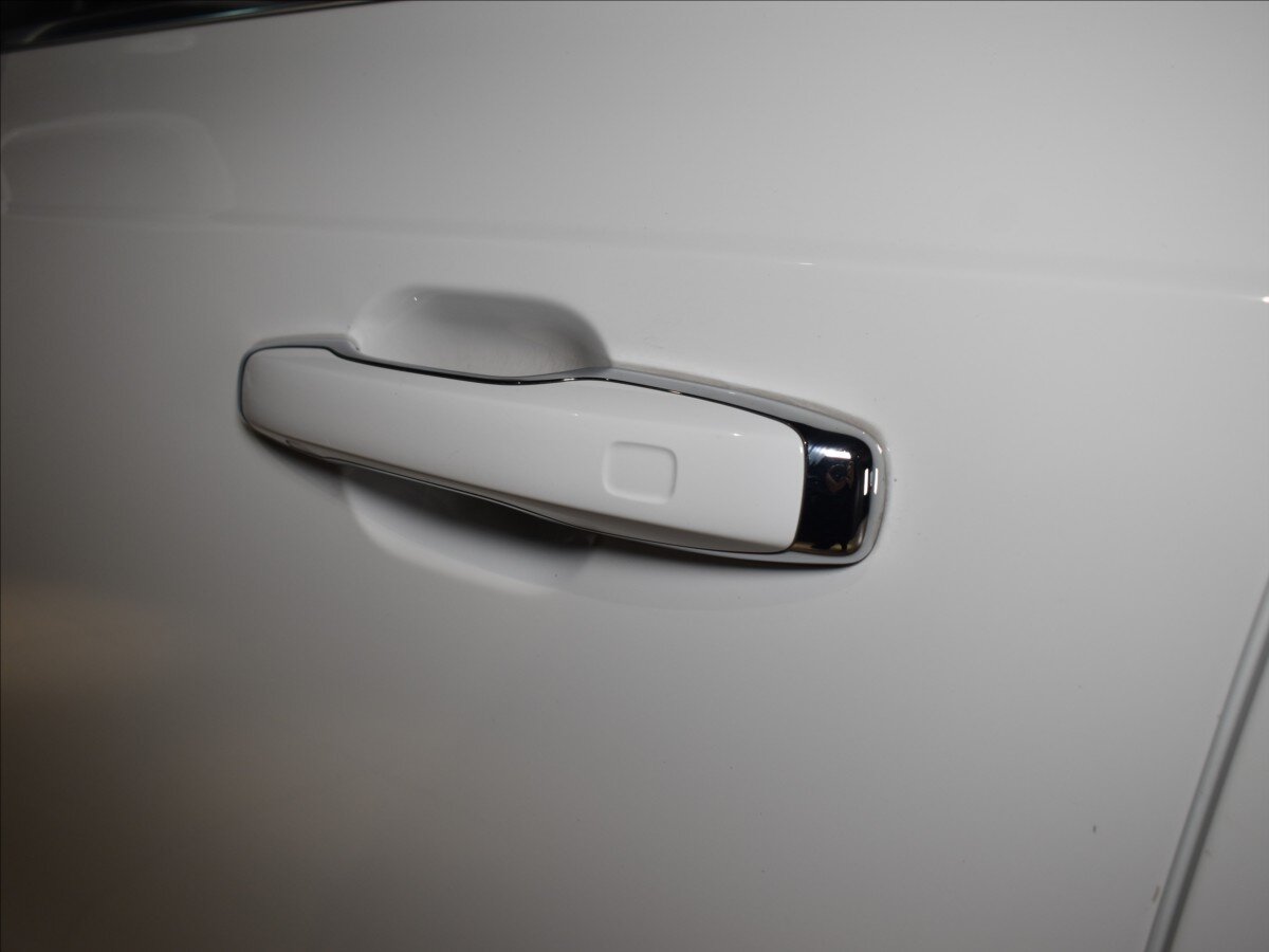 Volvo XC90 SUV 2,0 l 173 kw