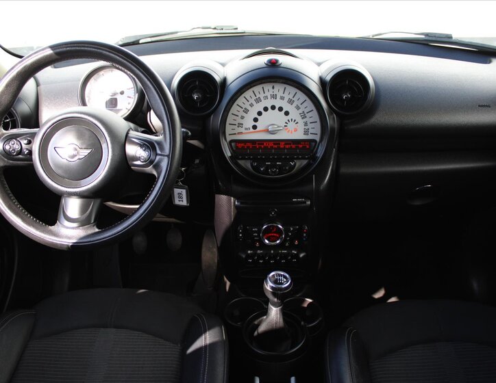 Mini Countryman SUV / Terénní 1,6 l 90 kw