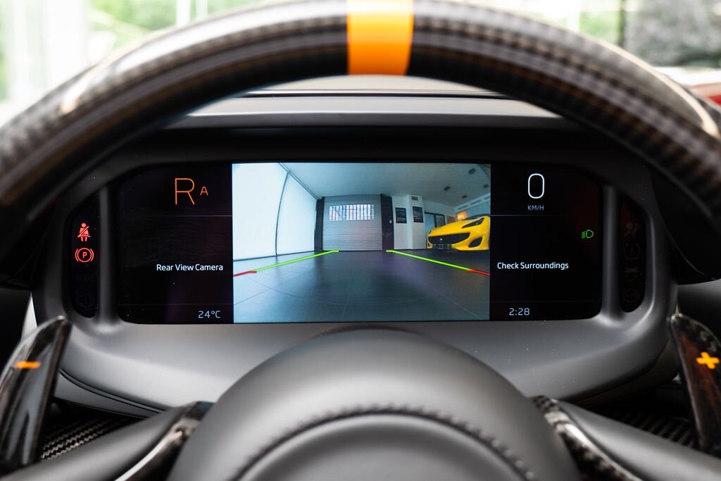 McLaren Elva Kabriolet 4,0 l 600 kw